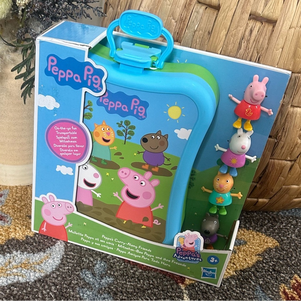 New Peppa Pig Adventure Travel Carry Along Friends and Case Limited Edition Set - Picture 8 of 15